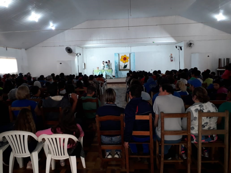 Caminhada alusiva ao “Dia Nacional de Combate ao Abuso e Exploração Sexual de Crianças e Adolescentes”